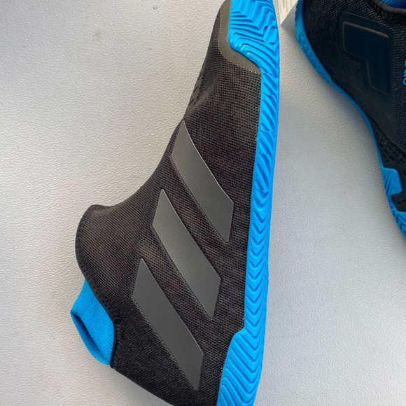 Adidas size 8.5 - Picture 1 of 3